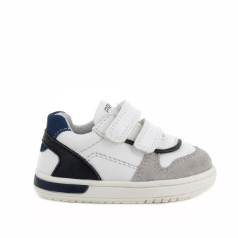 JUNGE SNEAKER WEISS UND GRAU MIT VELCRO